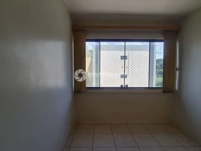 Apartamento 3 quartos e 1 banheiro, para alugar, no bairro Taguatinga Norte (Taguatinga) em Brasília