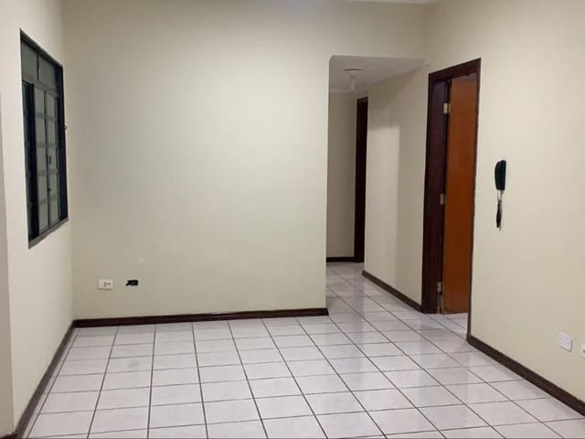 Apartamento com 80m² 2 quartos e 1 banheiro, para alugar, no bairro Jardim Guanabara em São João da Boa Vista