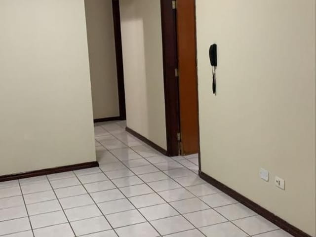 Apartamento com 80m² 2 quartos e 1 banheiro, para alugar, no bairro Jardim Guanabara em São João da Boa Vista