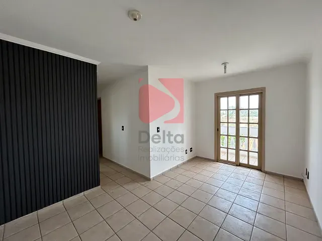 Apartamento 2 quartos e 1 banheiro, à venda, no bairro Jardim São Fernando em Pirassununga