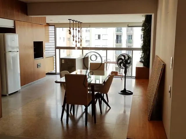 Apartamento 2 quartos e 3 banheiros, à venda ou para alugar, no bairro Pinheiros em São Paulo