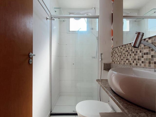 Apartamento 2 quartos e 1 banheiro, à venda, no bairro Morada de Laranjeiras em Serra