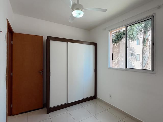 Apartamento 2 quartos e 1 banheiro, à venda, no bairro Morada de Laranjeiras em Serra