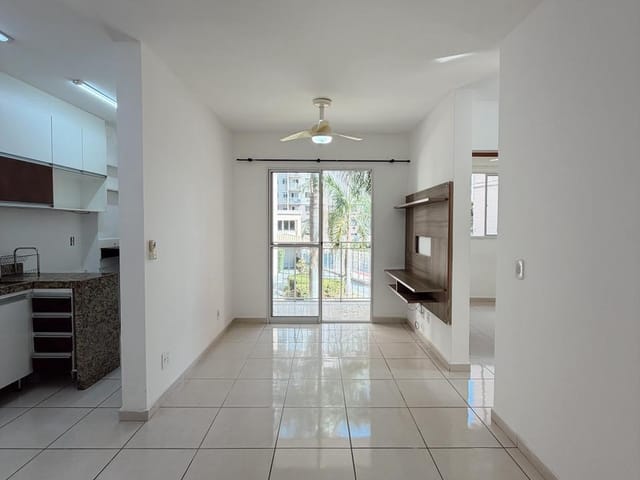 Apartamento 2 quartos e 1 banheiro, à venda, no bairro Morada de Laranjeiras em Serra