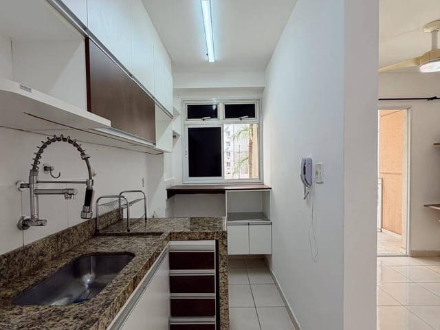 Apartamento 2 quartos e 1 banheiro, à venda, no bairro Morada de Laranjeiras em Serra