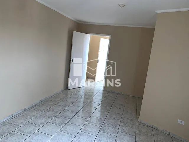 Apartamento 1 quarto e 1 banheiro, para alugar, no bairro Jardim Santa Rosa em Taboão da Serra