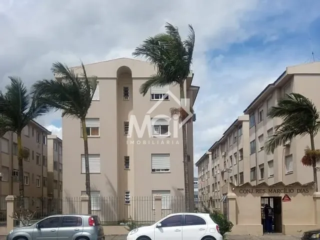 Apartamento com 55m² 2 quartos e 1 banheiro, à venda, no bairro Centro em Pelotas