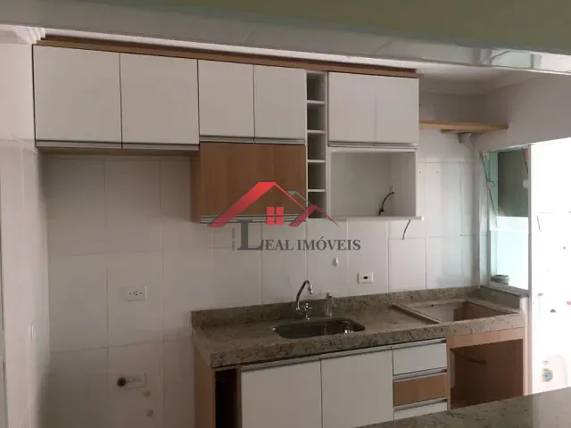 Apartamento com 90m² 3 quartos e 2 banheiros, à venda, no bairro Vila Camilópolis em Santo André