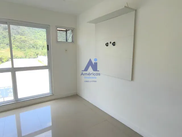 Apartamento 2 quartos e 2 banheiros, para alugar, no bairro Recreio dos Bandeirantes em Rio de Janeiro