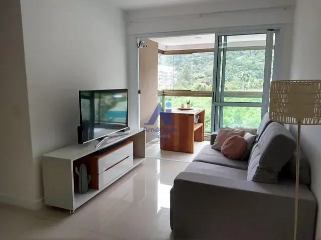 Apartamento 2 quartos e 2 banheiros, para alugar, no bairro Recreio dos Bandeirantes em Rio de Janeiro