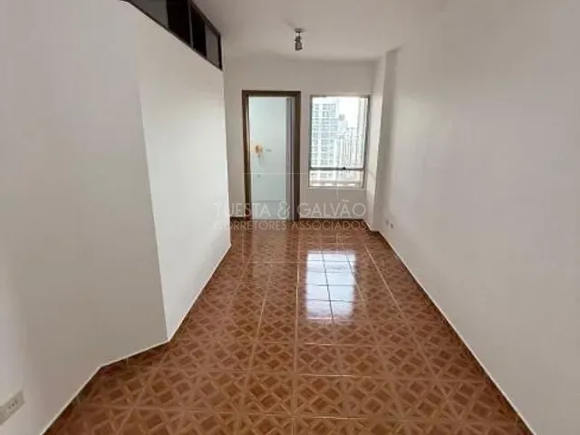Apartamento com 33m² 1 quarto e 1 banheiro, à venda, no bairro Centro em Curitiba