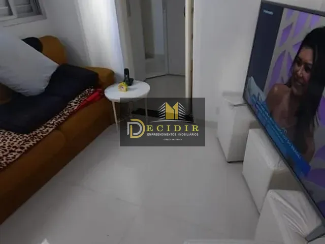 Apartamento com 82m² 2 quartos e 2 banheiros, à venda ou para alugar, no bairro Parque São Jorge em São Paulo