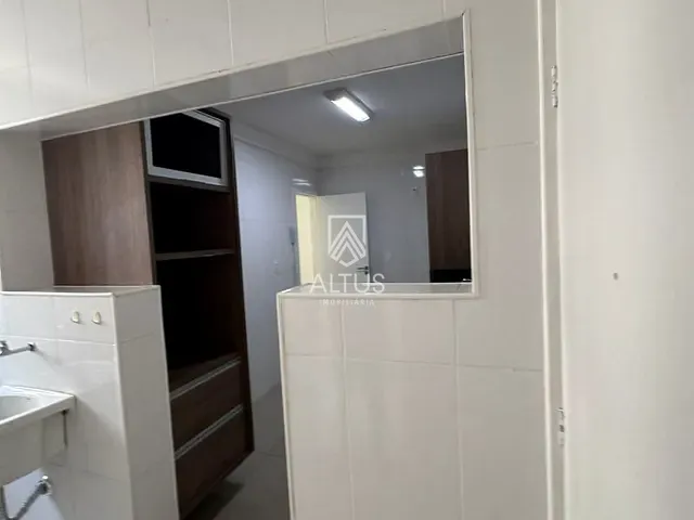 Apartamento 3 quartos e 2 banheiros, à venda, no bairro Caminho das Árvores em Salvador