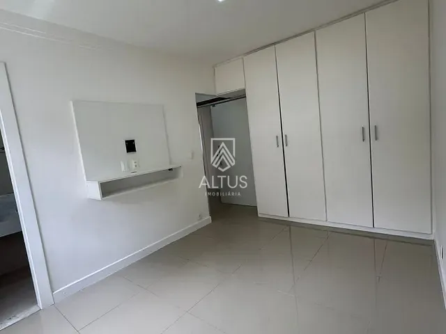 Apartamento 3 quartos e 2 banheiros, à venda, no bairro Caminho das Árvores em Salvador