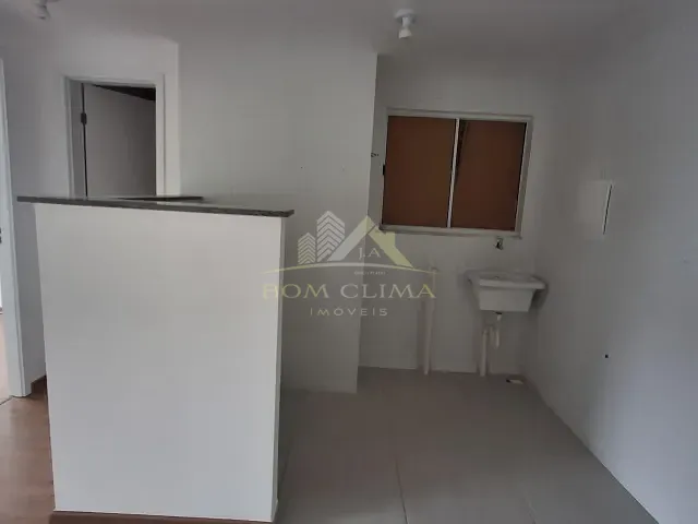 Apartamento 1 quarto e 1 banheiro, à venda, no bairro Nova Califórnia em Juiz de Fora