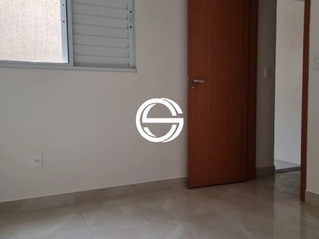 Apartamento 2 quartos e 1 banheiro, à venda, no bairro Cidade Antônio Estevão de Carvalho em São Paulo