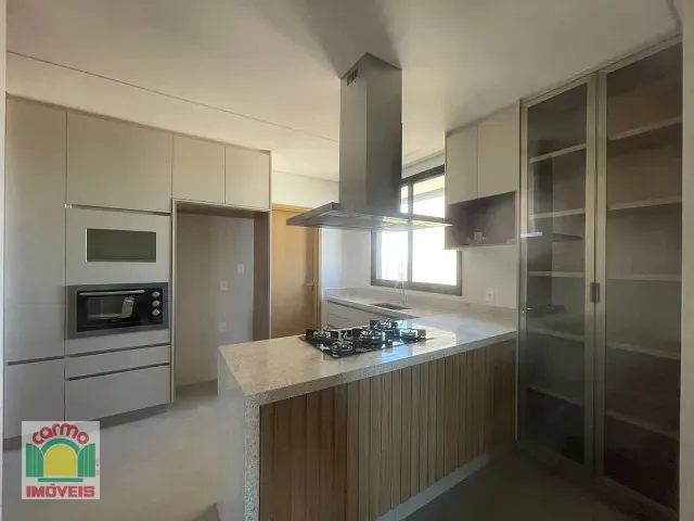 Apartamento com 138m² 3 quartos e 5 banheiros, para alugar, no bairro Jundiaí em Anápolis