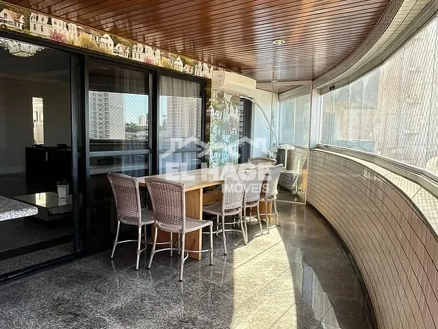 Apartamento com 200m² 4 quartos e 5 banheiros, à venda, no bairro Bosque da Saúde em Cuiabá
