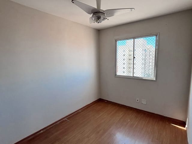 Apartamento 2 quartos e 1 banheiro, à venda, no bairro Colina de Laranjeiras em Serra
