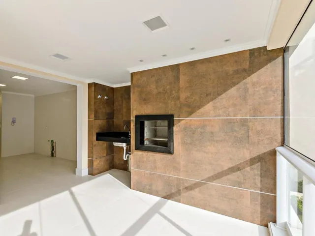 Apartamento com 298m² 3 quartos e 5 banheiros, à venda, no bairro Água Verde em Curitiba