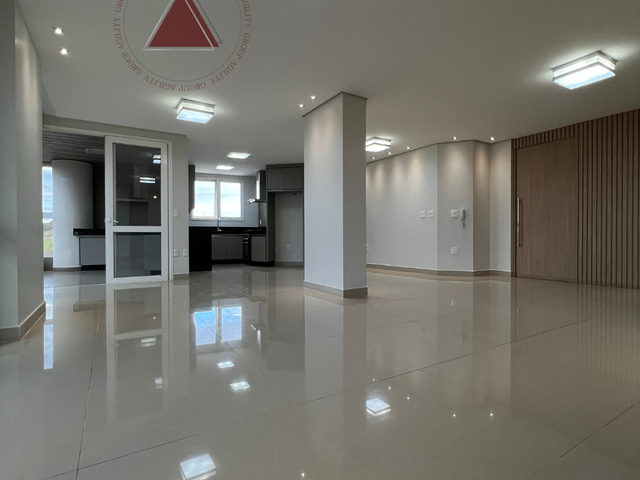 Apartamento com 270m² 4 quartos e 6 banheiros, à venda, no bairro Residencial Amazonas em Franca