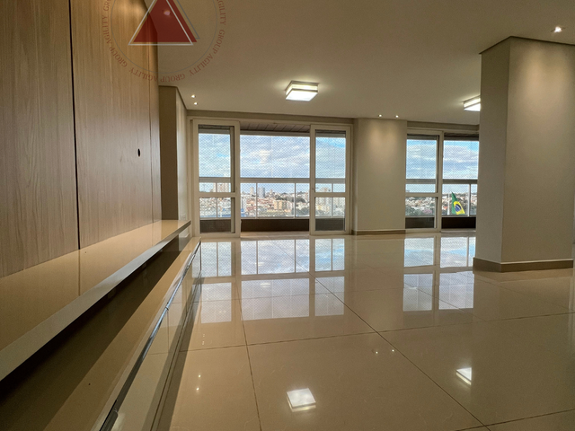 Apartamento com 270m² 4 quartos e 6 banheiros, à venda, no bairro Residencial Amazonas em Franca