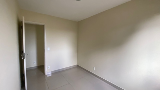 Apartamento 3 quartos e 2 banheiros, à venda, no bairro Vila Yara em Londrina