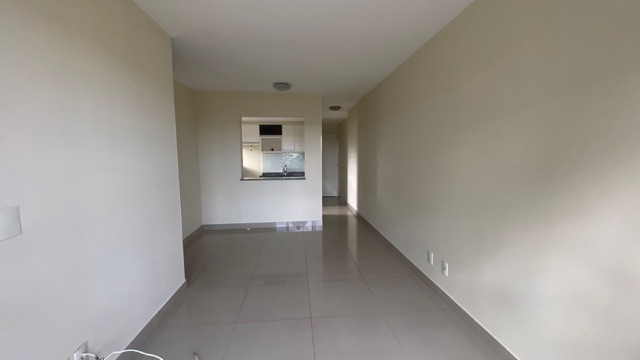 Apartamento 3 quartos e 2 banheiros, à venda, no bairro Vila Yara em Londrina