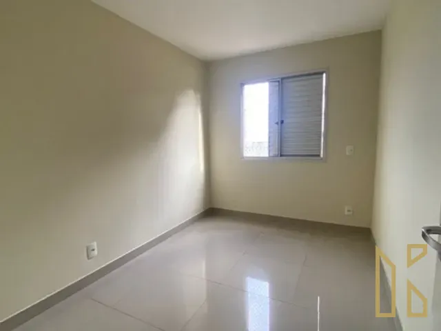 Apartamento 3 quartos e 2 banheiros, à venda, no bairro Vila Yara em Londrina