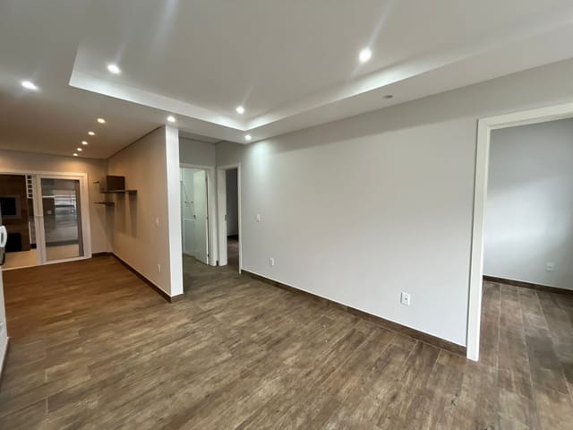 Apartamento com 107m² 2 quartos e 2 banheiros, para alugar, no bairro Ingleses do Rio Vermelho em Florianópolis