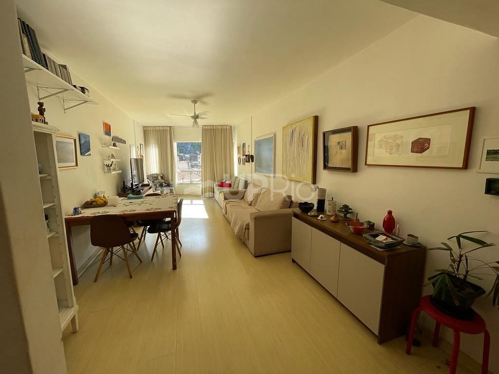Apartamento à venda com 1 quarto, 67m² - Foto 2