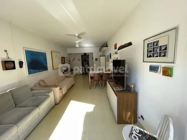 Apartamento com 67m² 1 quarto e 1 banheiro, à venda, no bairro Catete em Rio de Janeiro
