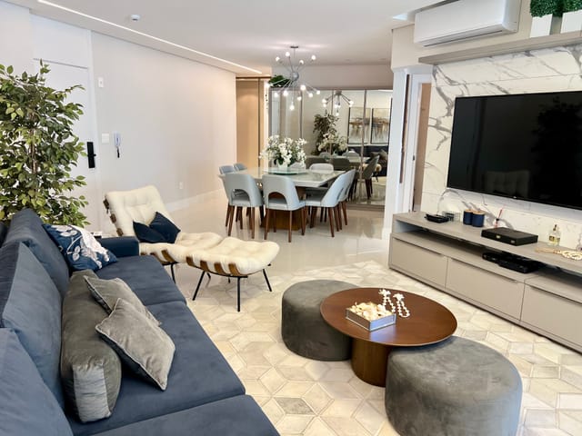 Foto do Apartamento - VENDA: Apartamento, 4 Dormitórios, 2 Suítes e 2 Demi, Vista Mar, no Esquina Bella | Sellen