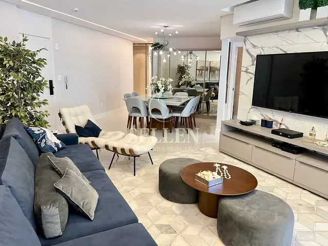 Apartamento 4 quartos e 4 banheiros, à venda, no bairro Pioneiros em Balneário Camboriú