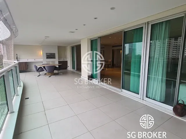 Apartamento com 296m² 4 quartos e 5 banheiros, à venda, no bairro Barra da Tijuca em Rio de Janeiro
