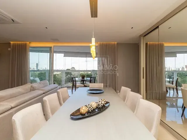 Apartamento com 160m² 3 quartos e 4 banheiros, à venda, no bairro Campo Comprido em Curitiba