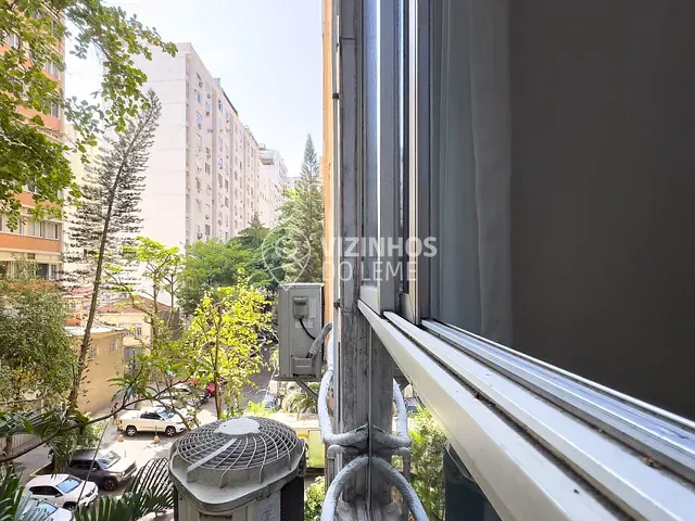 Apartamento com 96m² 3 quartos e 3 banheiros, à venda, no bairro Leme em Rio de Janeiro
