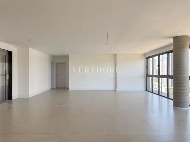Apartamento 3 quartos e 5 banheiros, à venda, no bairro Gleba Fazenda Palhano em Londrina