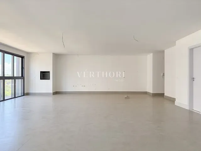 Apartamento 3 quartos e 5 banheiros, à venda, no bairro Gleba Fazenda Palhano em Londrina