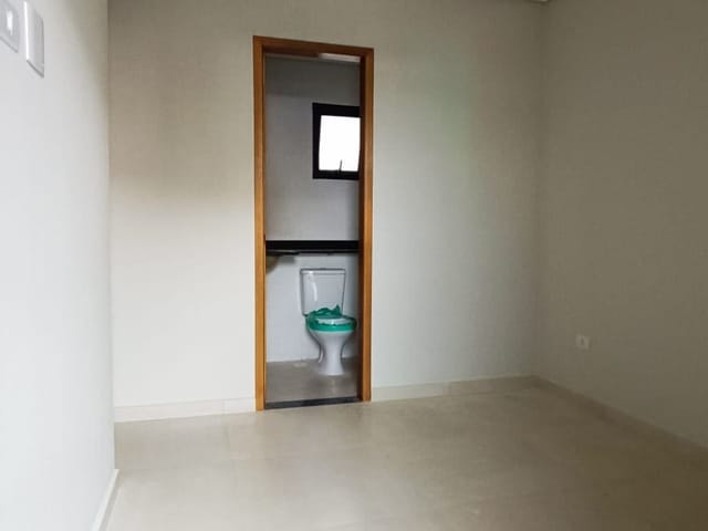 Apartamento 2 quartos e 2 banheiros, à venda, no bairro Parque Novo Oratório em Santo André