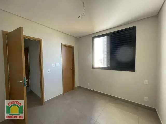 Apartamento com 138m² 3 quartos e 4 banheiros, à venda, no bairro Jundiaí em Anápolis