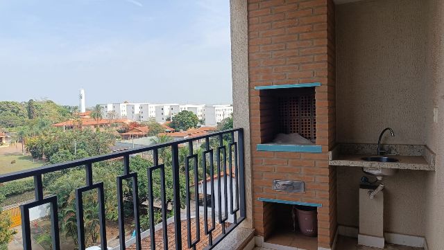 Foto do Apartamento - Apartamento com Varanda e Churrasqueira para Alugar na Av Laranjal Paulísta - Campestre | PiraHost Soluções de Negócios Ltda