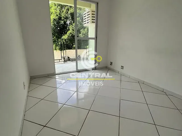 Apartamento 2 quartos e 1 banheiro, à venda, no bairro Outeiro das Pedras em Itaboraí