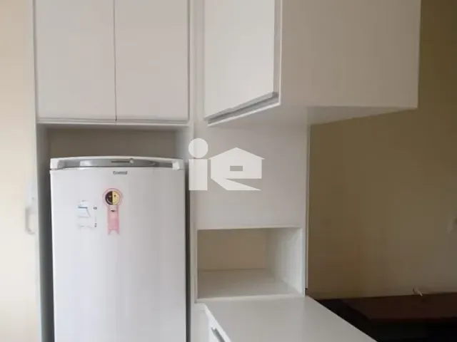 Apartamento 1 quarto e 1 banheiro, para alugar, no bairro Centro em Rolândia