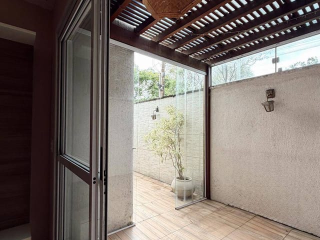 Apartamento com 115m² 3 quartos e 2 banheiros, à venda, no bairro Morada de Laranjeiras em Serra