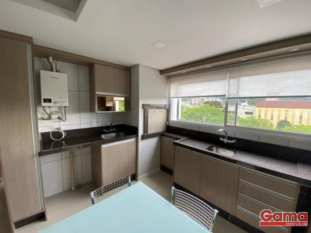 Apartamento 1 quarto e 1 banheiro, para alugar, no bairro Centro em Nova Prata
