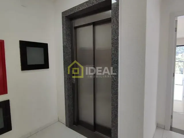 Apartamento 2 quartos e 2 banheiros, à venda, no bairro Industriários em Concórdia