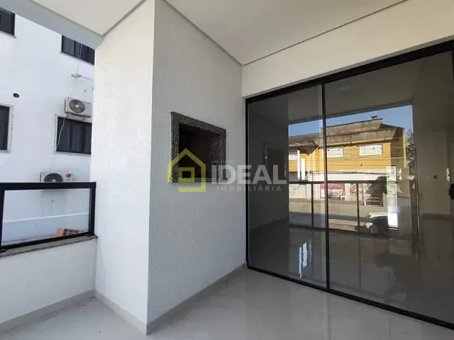 Apartamento 2 quartos e 2 banheiros, à venda, no bairro Industriários em Concórdia