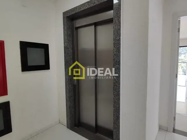 Apartamento 2 quartos e 2 banheiros, à venda, no bairro Industriários em Concórdia