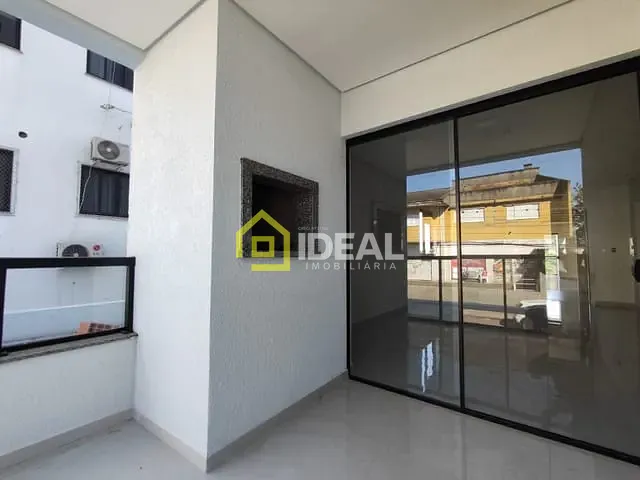 Apartamento 2 quartos e 2 banheiros, à venda, no bairro Industriários em Concórdia